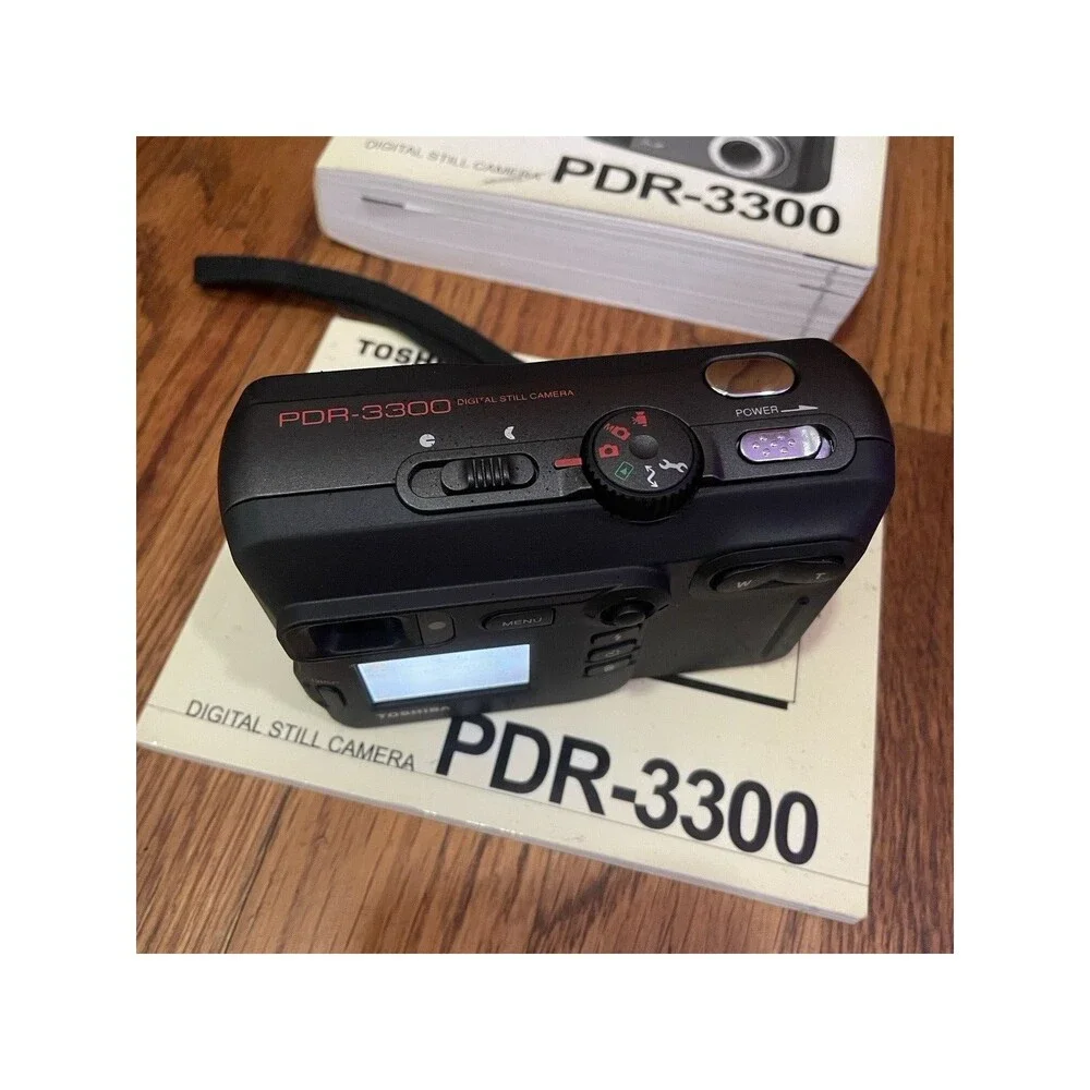 Toshiba PDR-3300 3.2MP Digital Camera 2.8x Zoom Tested Remote Bundle